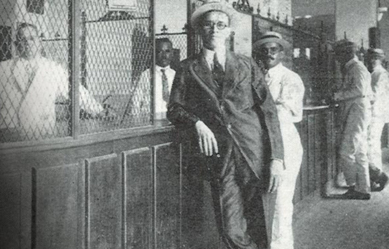 About us - MCB Curacao EN