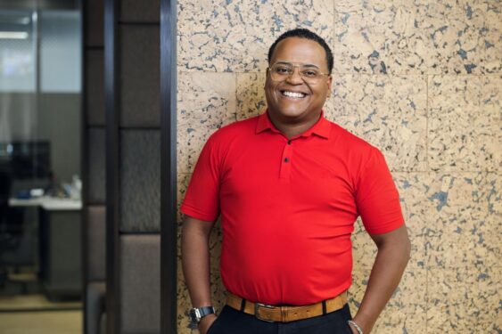 Banking - MCB Curacao EN